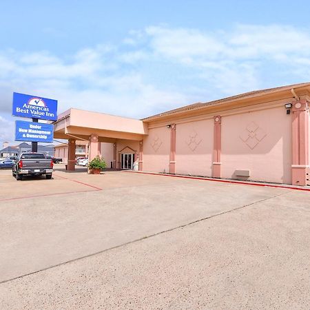 Americas Best Value Inn Clute Bagian luar foto